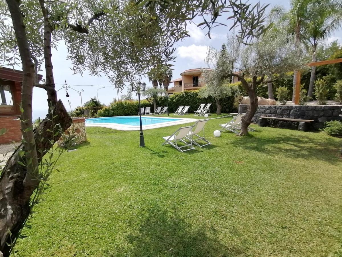 Etna Winery Apartment ซัฟเฟรานา เอตเนอา ภายนอก รูปภาพ