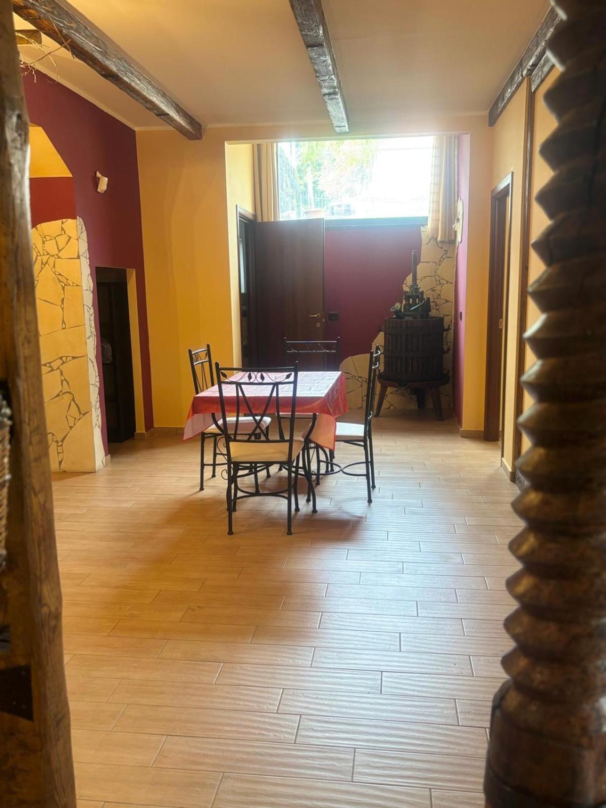Etna Winery Apartment ซัฟเฟรานา เอตเนอา ห้อง รูปภาพ