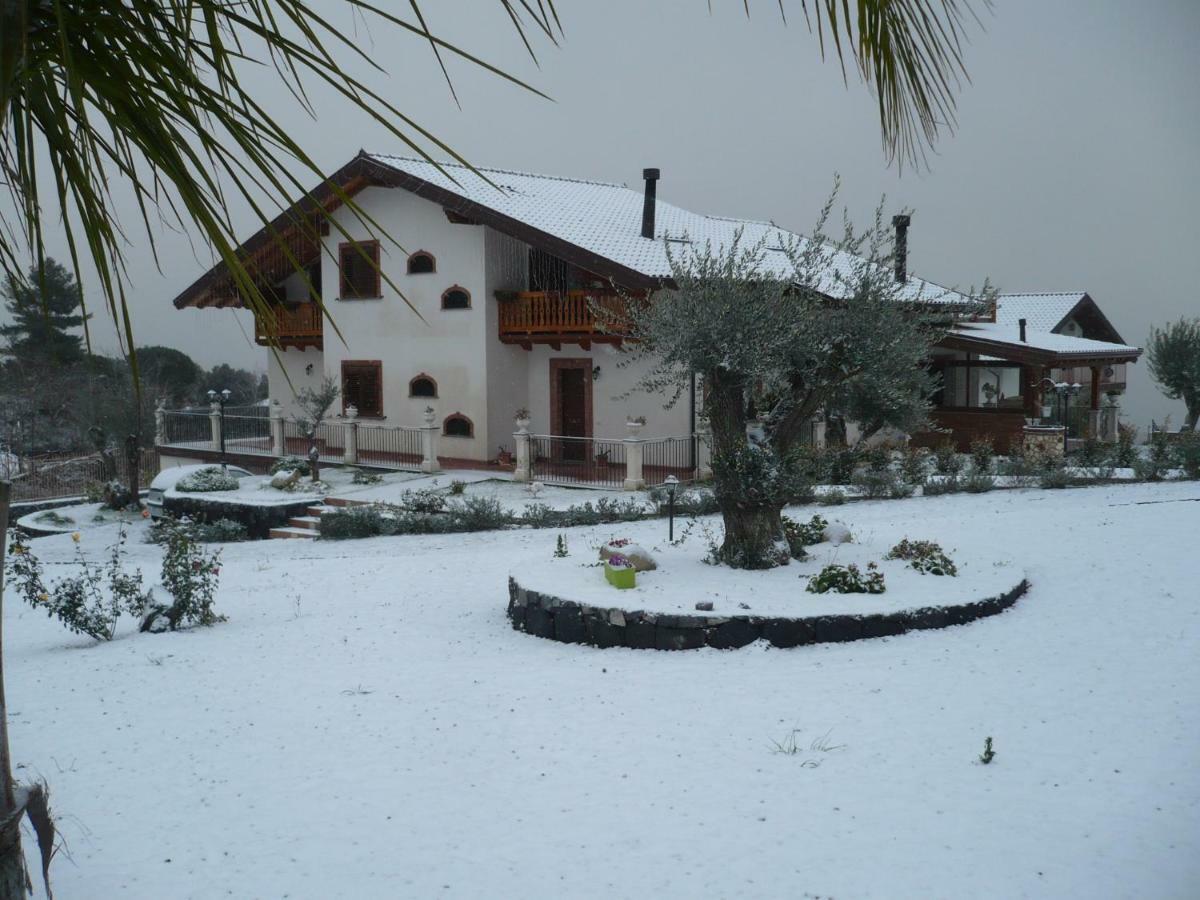 Etna Winery Apartment ซัฟเฟรานา เอตเนอา ภายนอก รูปภาพ