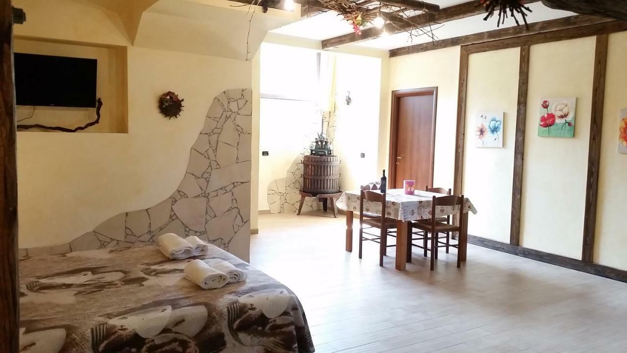 Etna Winery Apartment ซัฟเฟรานา เอตเนอา ภายนอก รูปภาพ